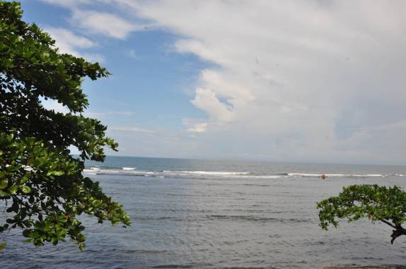 Paisagem na viagem entre Portobelo e Colón, no Panamá